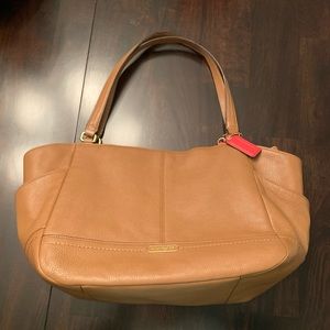 COACH Park Leather Carrie Tote F23284 British Tan